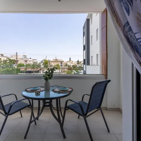 Brightly Lit 1- Br In Larnaca